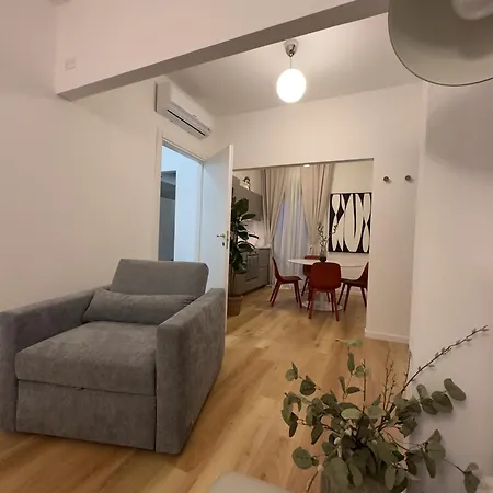 Piazza Ponterosso - The Nest شقة ترييستي