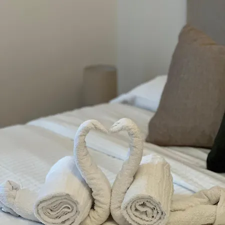 Piazza Ponterosso - The Nest Appartement Triëst